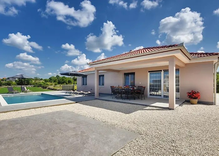 Villa Lemi